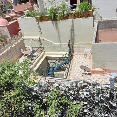 Juli'S Bed & Breakfast Marrakesh Bagian luar foto